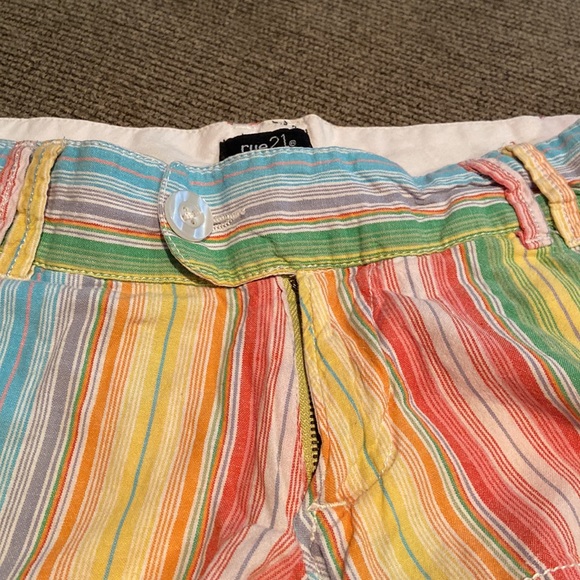 Rue 21 shorts - Picture 5 of 5